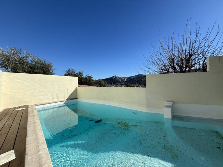 Haut de villa de plain-pied Type 4 mezzanine piscine terrasses — photo 1