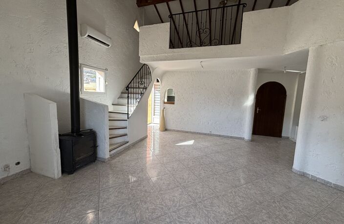 Haut de villa de plain-pied Type 4 mezzanine piscine terrasses — photo 4
