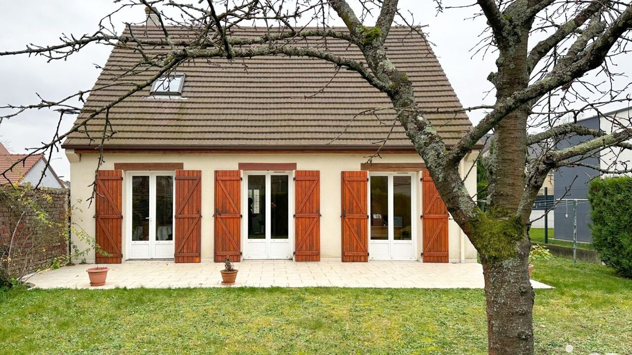 maison 5 pièces 105 m2 à vendre à La Croix-Saint-Ouen (60610)