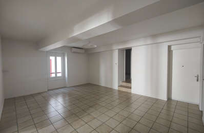 location appartement 615 € CC /mois à proximité de Larceveau-Arros-Cibits (64120)