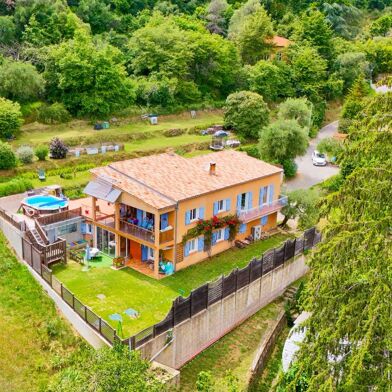 Maison 7 pièces 485000 €