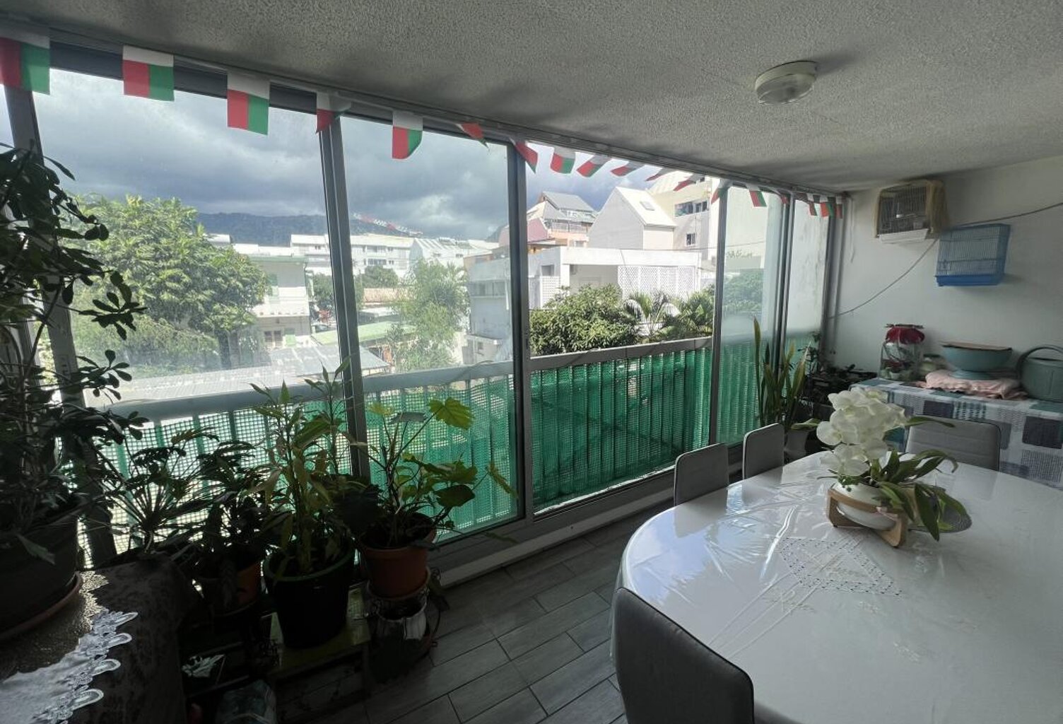 A vendre F3 Centre Ville Saint-Denis — photo 1