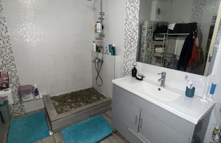 A vendre F3 Centre Ville Saint-Denis — photo 5