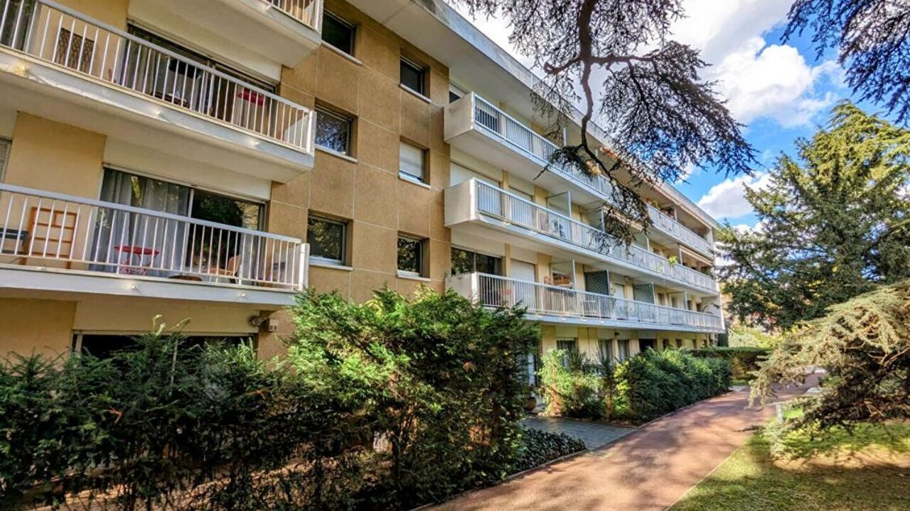 appartement 6 pièces 129 m2 à vendre à Montmorency (95160)