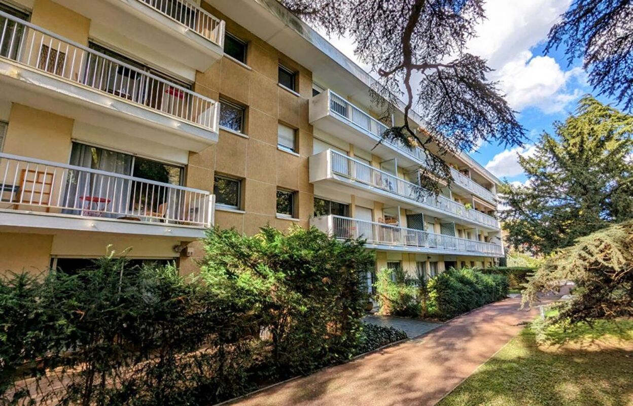 appartement 6 pièces 129 m2 à vendre à Montmorency (95160)