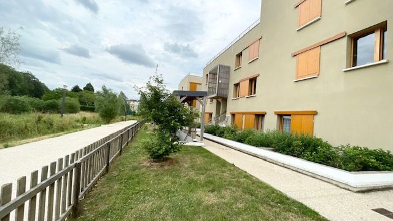 appartement 4 pièces 70 m2 à vendre à Menucourt (95180)