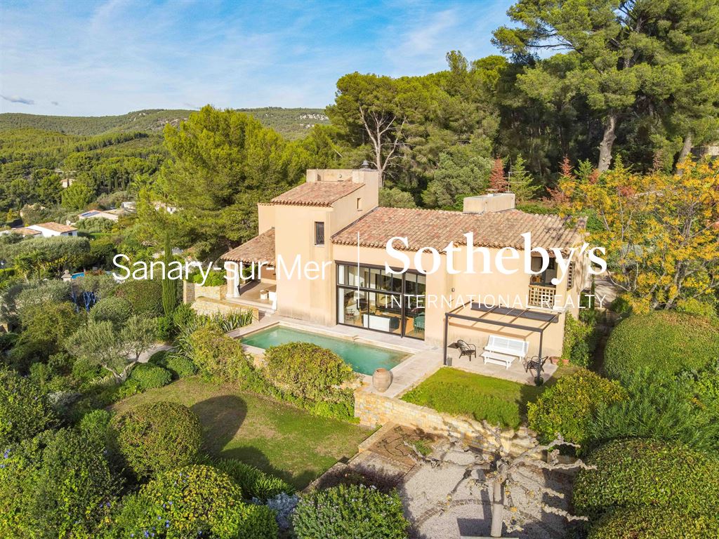 Villa / Maison 5 pièces  à vendre Sanary-sur-Mer 83110