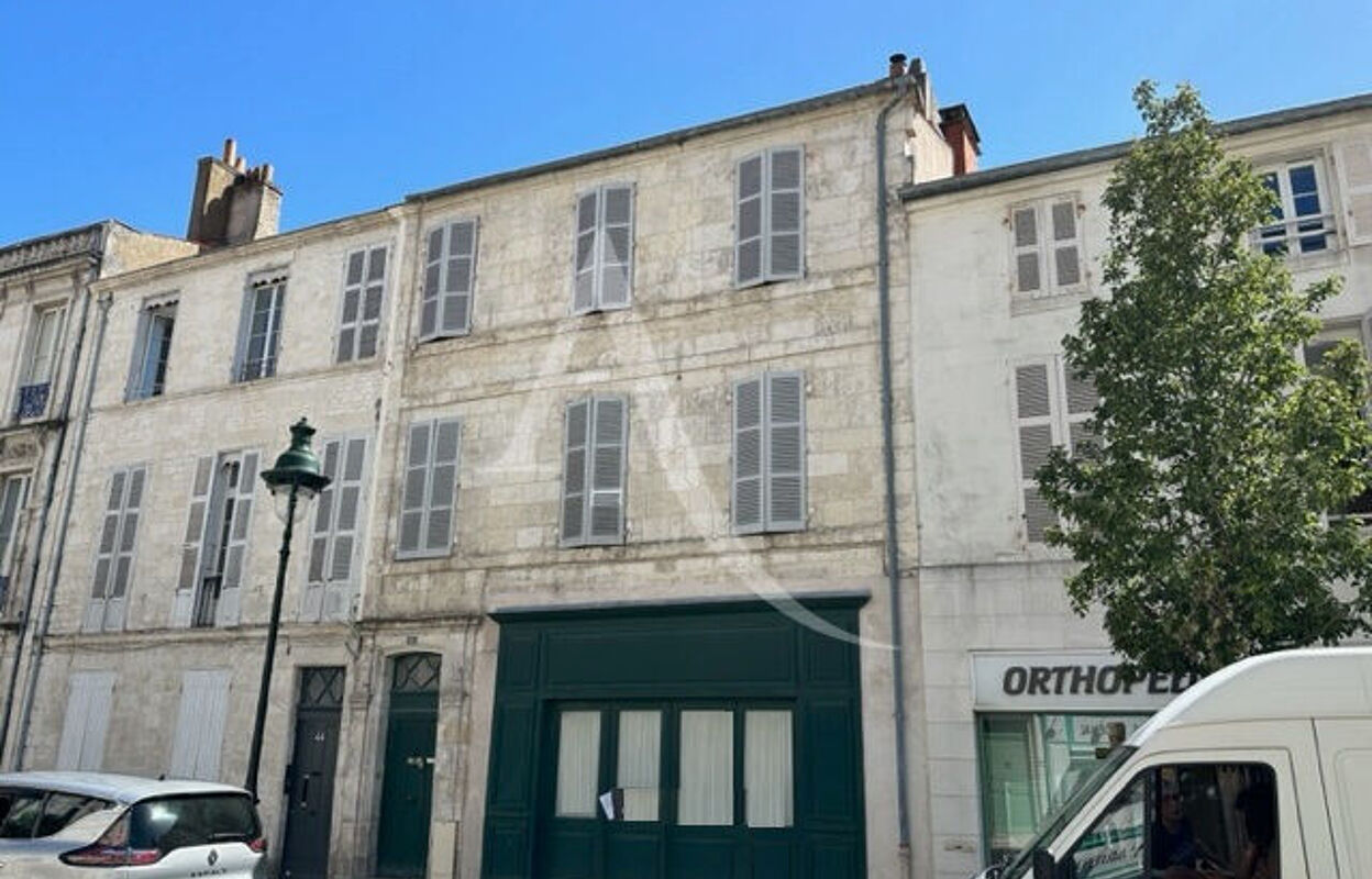 appartement 4 pièces 105 m2 à vendre à Rochefort (17300)