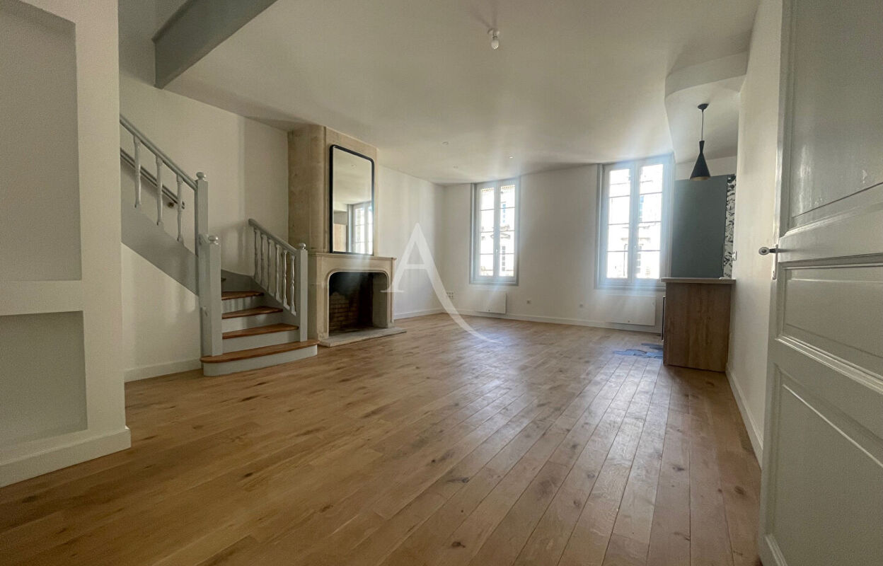 appartement 4 pièces 105 m2 à vendre à Rochefort (17300)