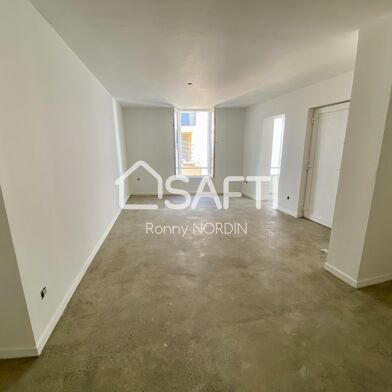 Maison 7 pièces 225 m²