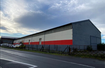 location local industriel 34 800 € CC /mois à proximité de Mourenx (64150)