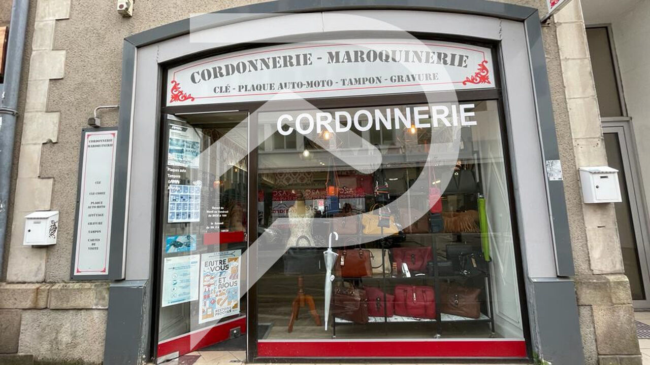commerce  pièces 38 m2 à vendre à La Roche-sur-Yon (85000)