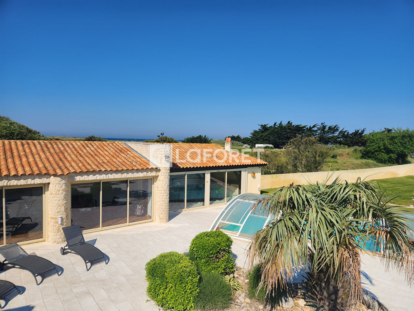 Villa / Maison  T8 à vendre Saint-Georges-d'Oléron 17190