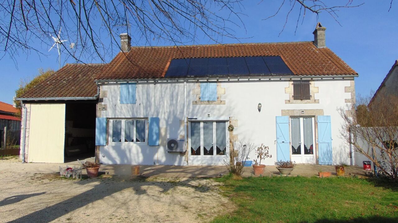 maison 8 pièces 190 m2 à vendre à Taizé-Aizie (16700)