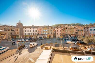 Maison 20 pièces 256000 €