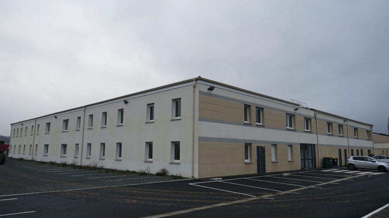 commerce  pièces 2000 m2 à vendre à Chars (95750)