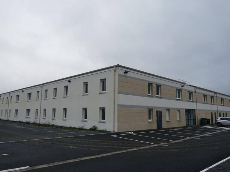 Complexe Hôtelier 42 chambres et 3 salles d'évenementiels — photo 1