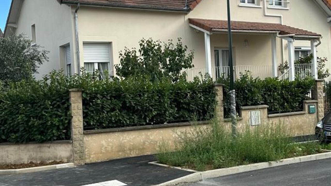 maison 8 pièces 206 m2 à vendre à Montigny-Lès-Cormeilles (95370)