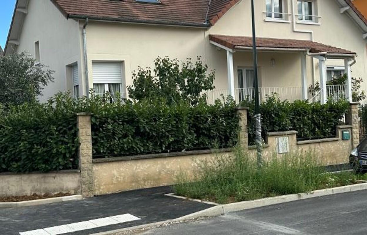 maison 8 pièces 206 m2 à vendre à Montigny-Lès-Cormeilles (95370)