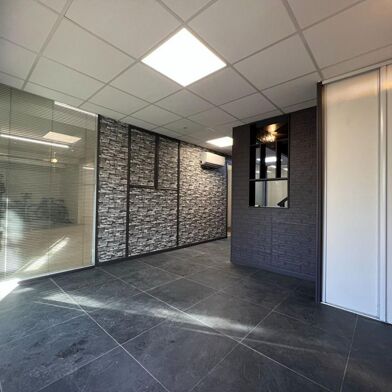 Commerce  2290 €