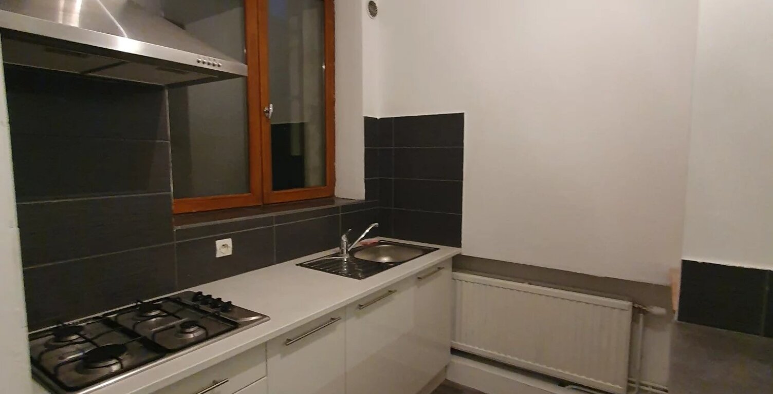 Bien vendu : Appartement  Avesnes-sur-Helpe (59440) — photo 1