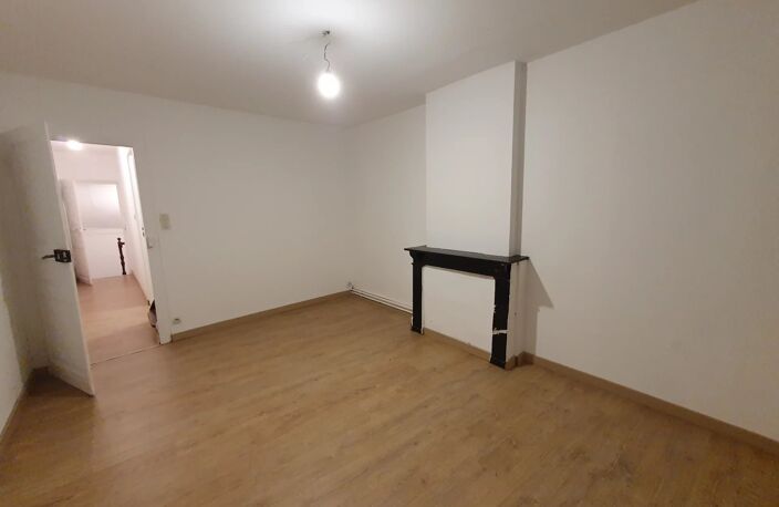 Bien vendu : Appartement  Avesnes-sur-Helpe (59440) — photo 5