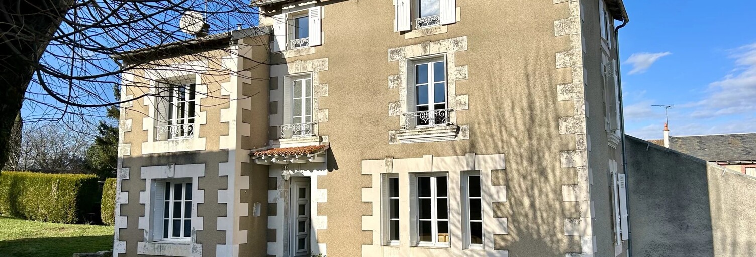 Maison 8 Pièces 210 m² à vendre à Vouneuil-sous-Biard (86580)