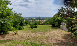 Terrain   m² à vendre à Beaumont Saint-Cyr (86490)