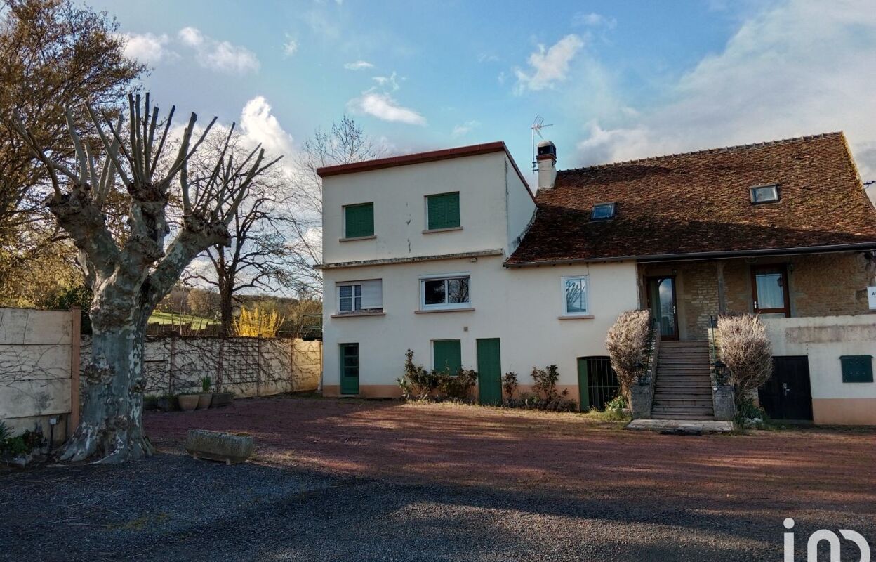 maison 12 pièces 340 m2 à vendre à Sigy-le-Châtel (71250)