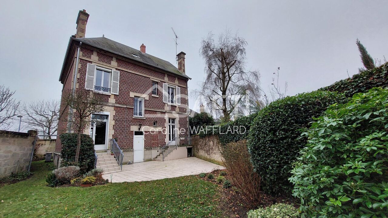 maison 7 pièces 200 m2 à vendre à Soissons (02200)