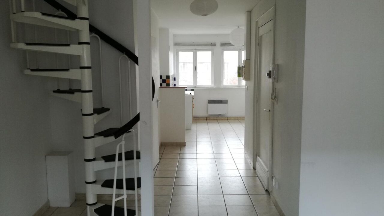 appartement 2 pièces 41 m2 à louer à Valenciennes (59300)