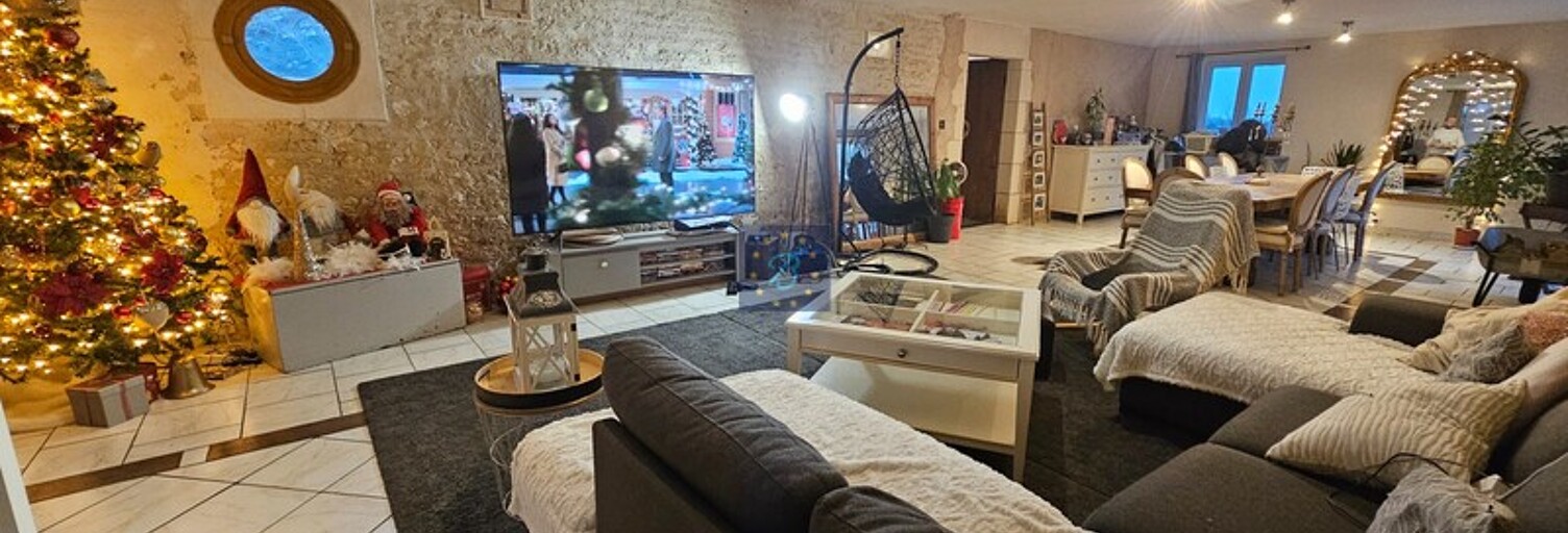 Maison 8 Pièces 237 m² à vendre à Thézac (17600)