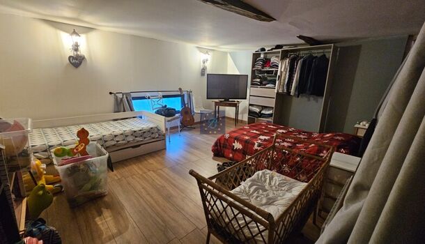 Villa / Maison 8 pièces  à vendre Thézac 17600