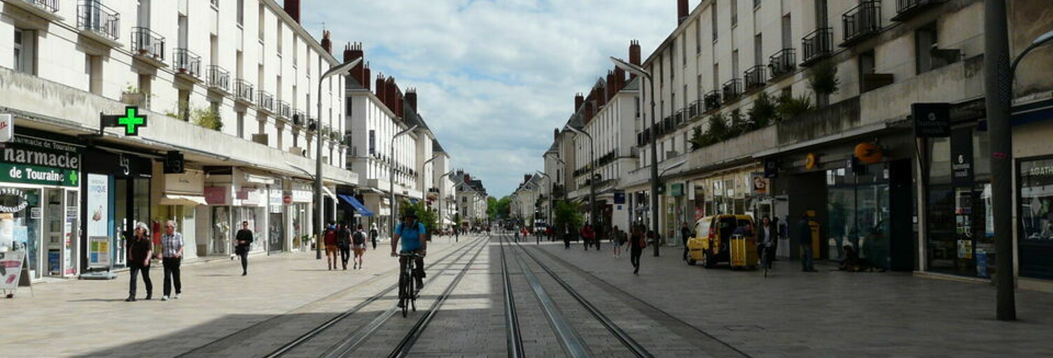 Commerce  263 m² à louer à Tours (37000)