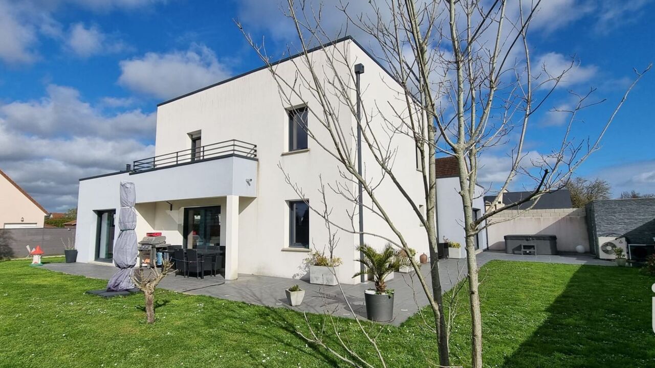 maison 6 pièces 190 m2 à vendre à Bayeux (14400)