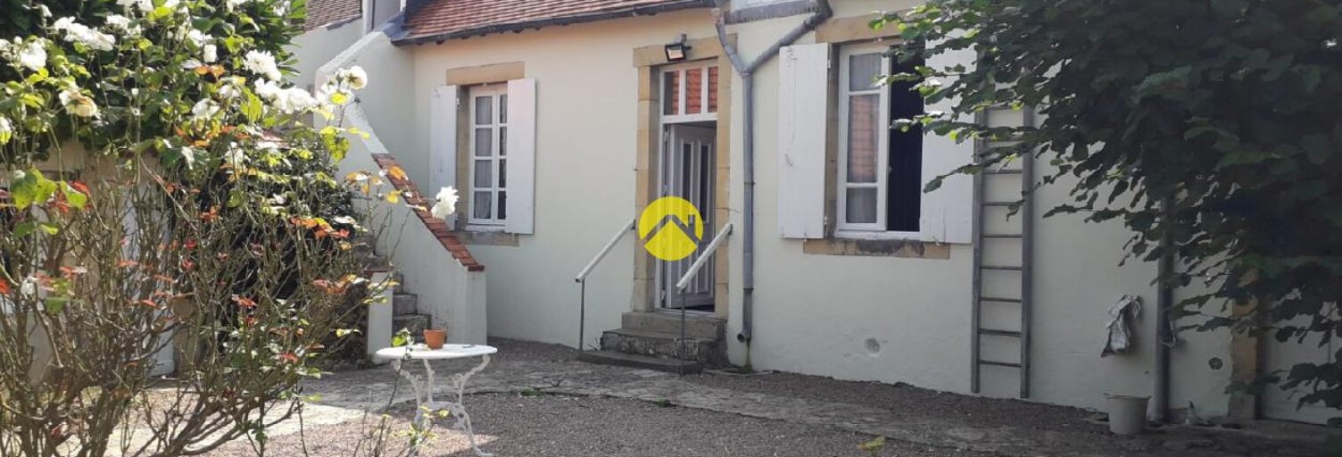 Maison 6 Pièces 185 m² à vendre à La Guerche-sur-l'Aubois (18150)