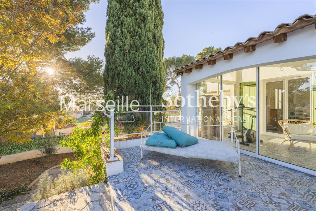 Aubagne Maison 6 pièces 167 m²