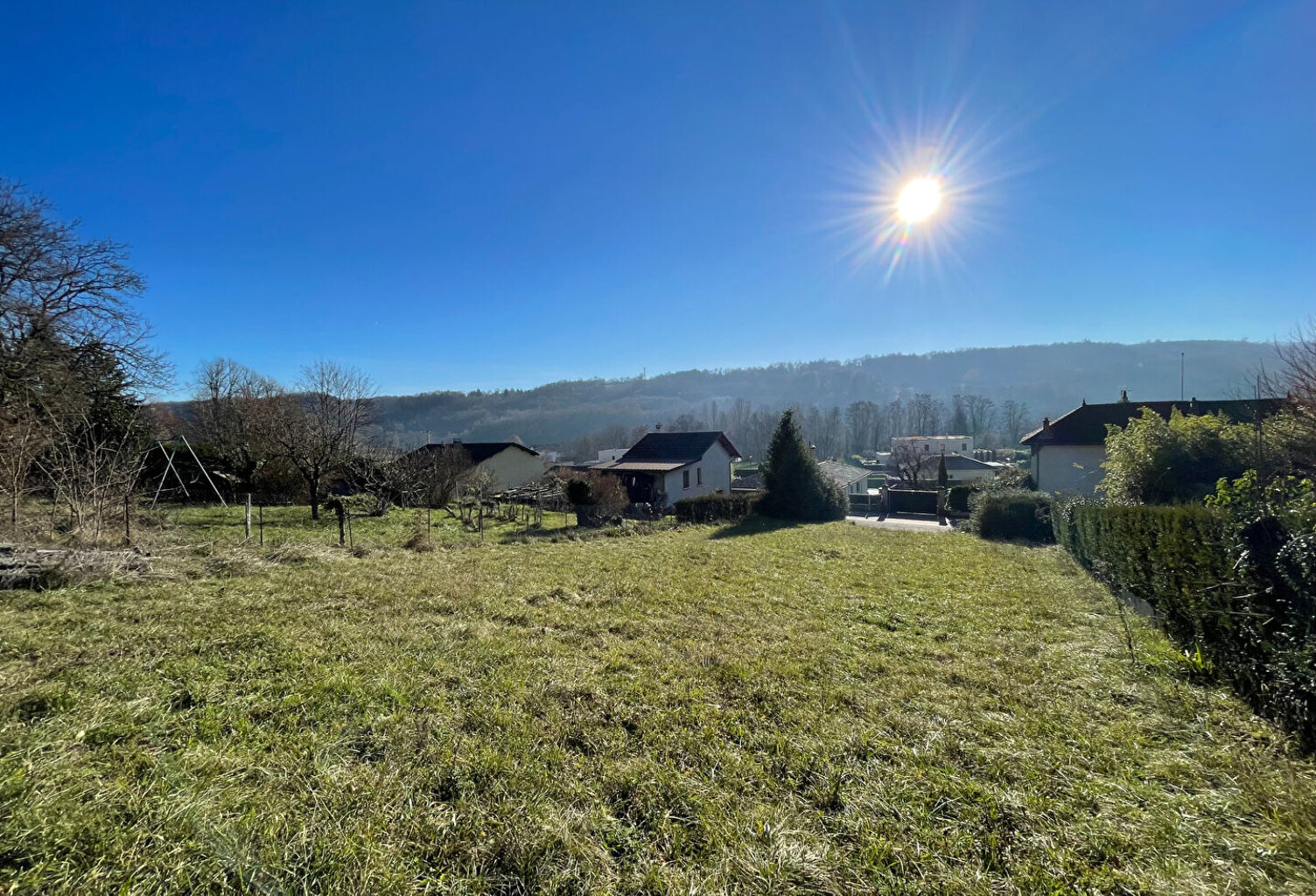Terrain Ruy Montceau 2835 m2 — photo 1