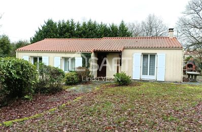 vente maison 213 000 € à proximité de Château-Guibert (85320)