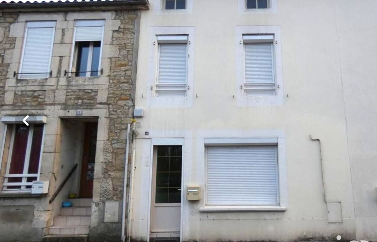 maison 5 pièces 105 m2 à vendre à Sainte-Hermine (85210)