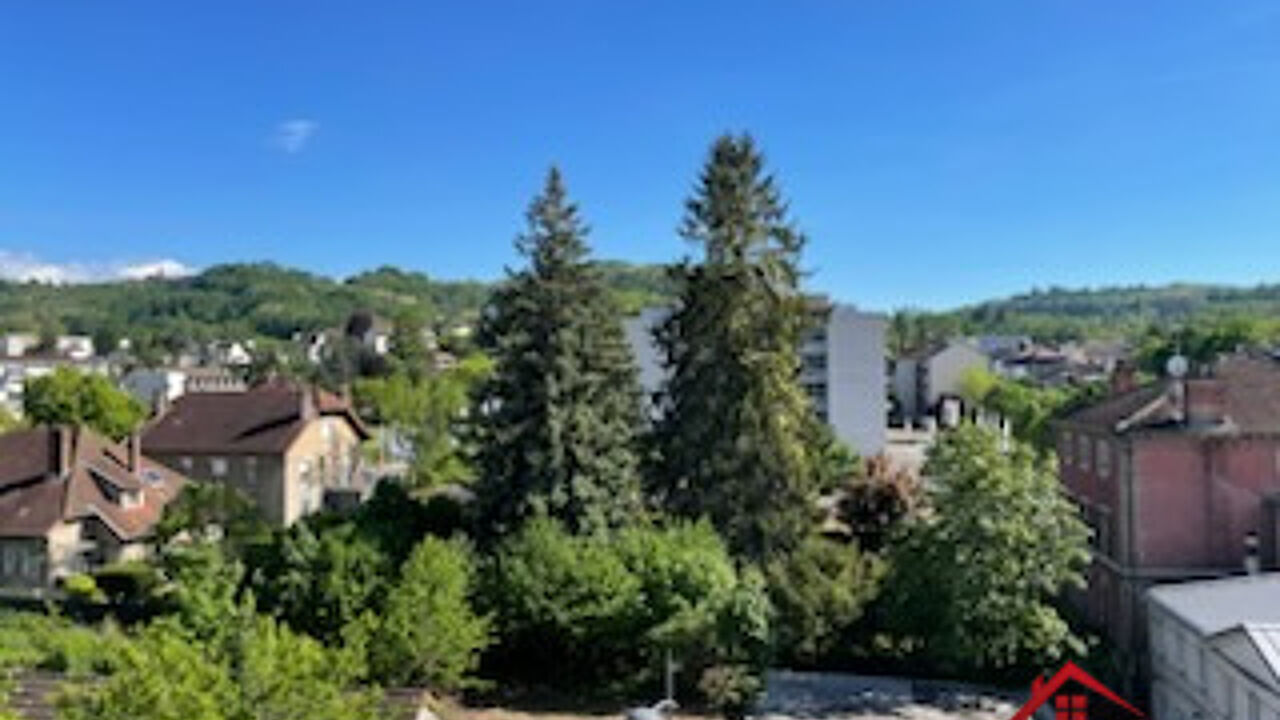 appartement 5 pièces 132 m2 à vendre à Lons-le-Saunier (39000)