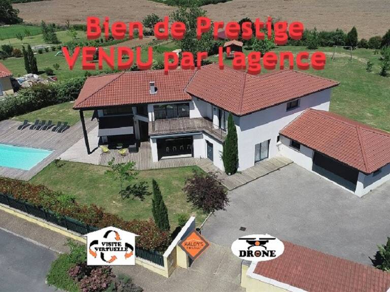 Calme et volupté pour cette exceptionnelle villa d'architecte de 260 m², parc de 3770 m² — photo 1