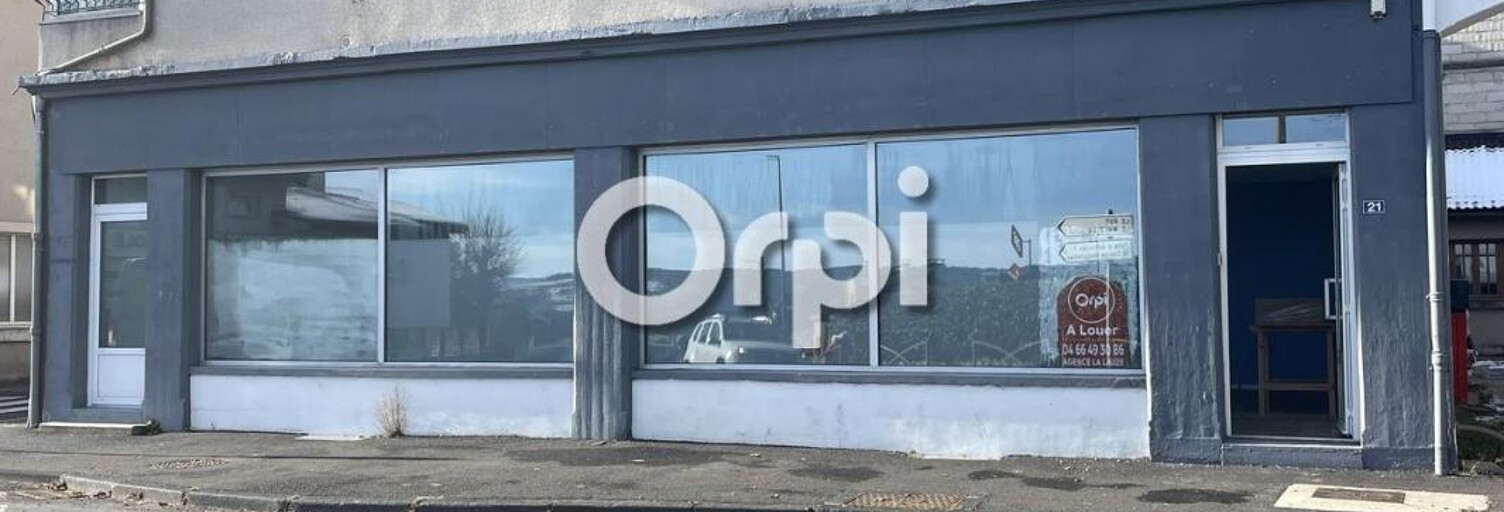 Commerce  83 m² à louer à Saint-Chély-d'Apcher (48200)