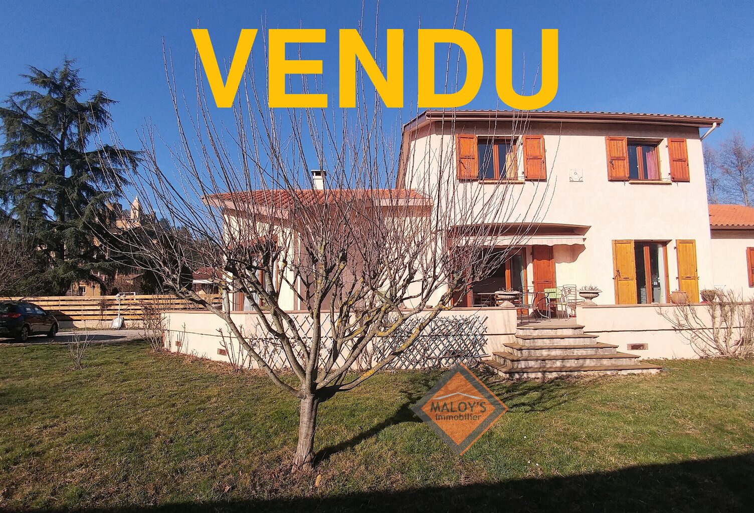 Rare, belle maison coeur de village — photo 1