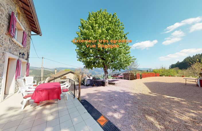 A SAISIR! Bâtisse en Pierres Dorées 135m² sur 1782m² de Terrain! — photo 2