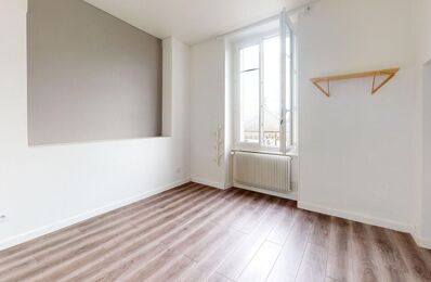 location appartement 490 € CC /mois à proximité de Sainte-Radegonde (12850)