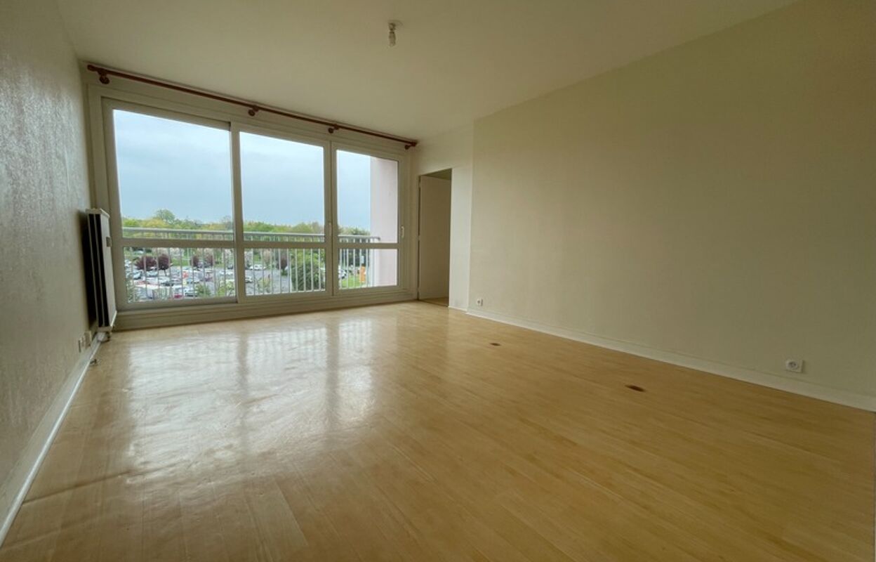 appartement 2 pièces 50 m2 à vendre à Saint-Lô (50000)