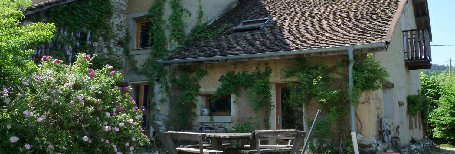 Maison 8 Pièces 238 m² à vendre à Merlas (38620)