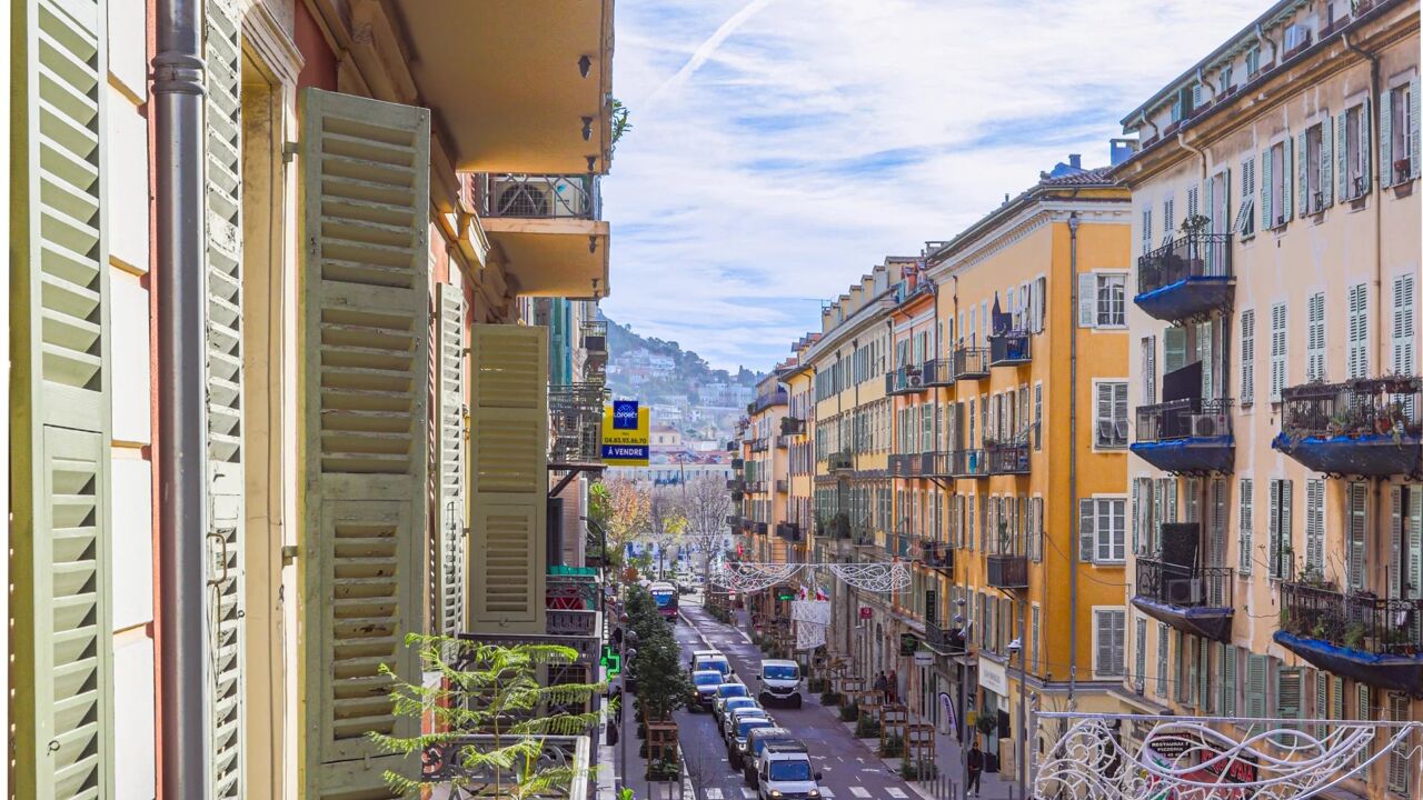 appartement 2 pièces 33 m2 à vendre à Nice (06300)