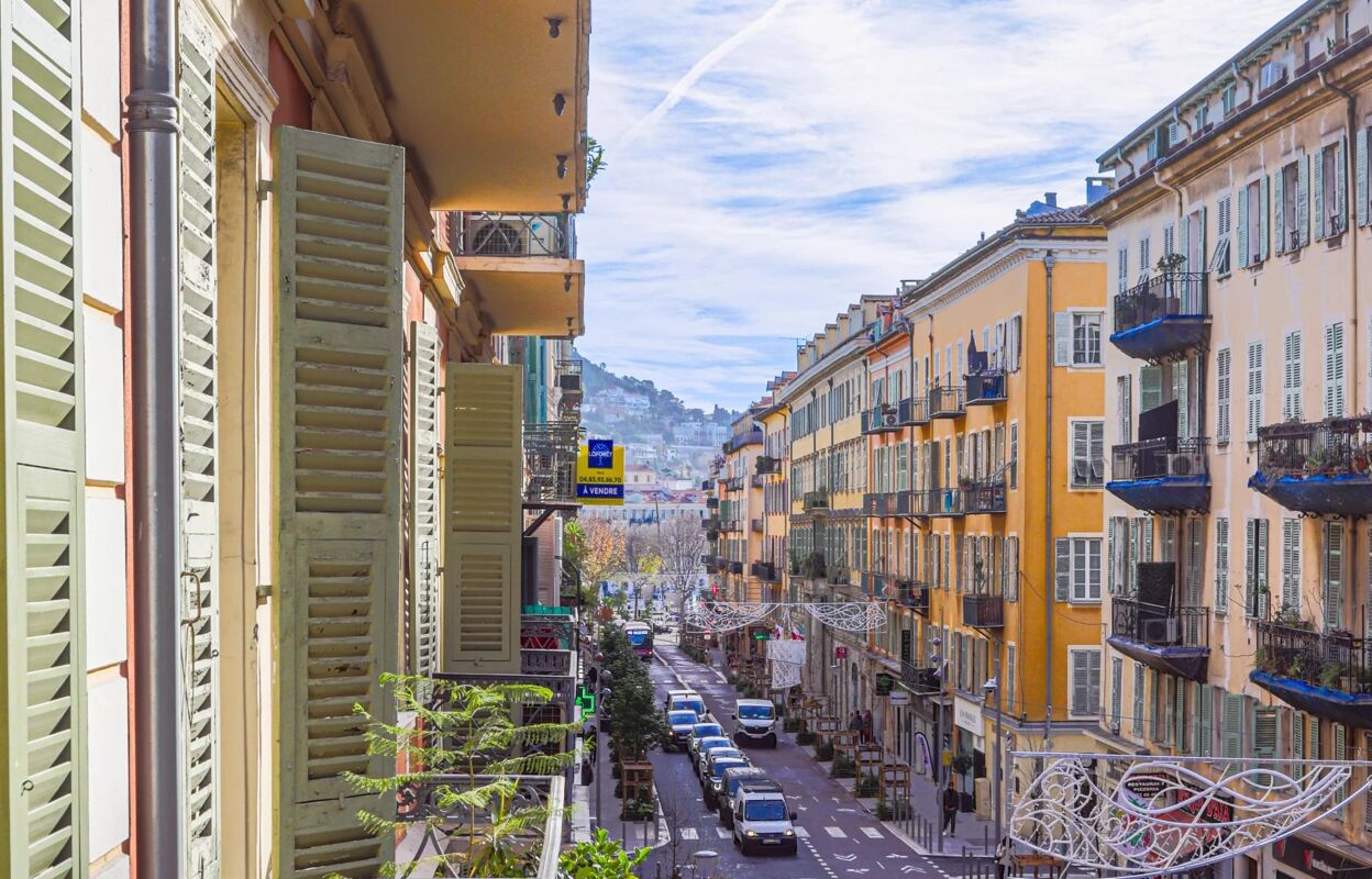 appartement 2 pièces 33 m2 à vendre à Nice (06300)